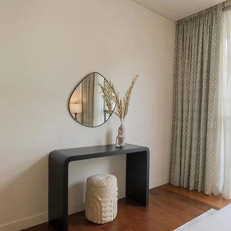 Higuests - Charming Retreat In Citywalk With Balcony And Pool Dubai Exterior photo