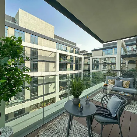 Higuests - Charming Retreat In Citywalk With Balcony And Pool Dubai Exterior photo
