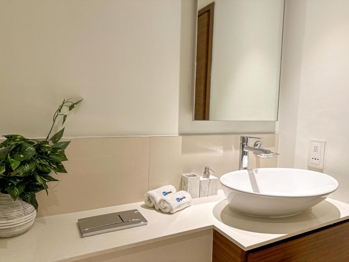 Higuests - Charming Retreat In Citywalk With Balcony And Pool Apartment