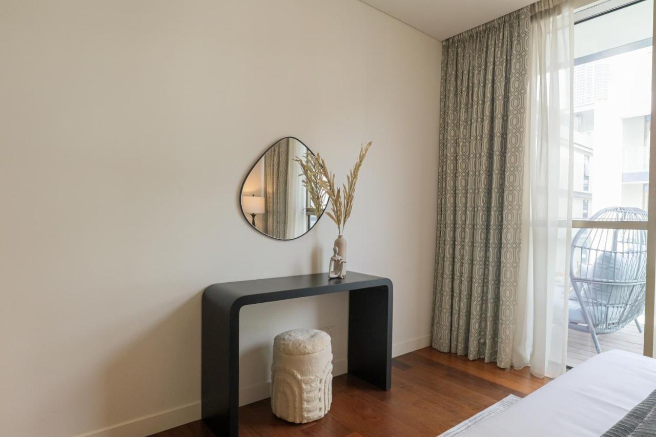 Higuests - Charming Retreat In Citywalk With Balcony And Pool *