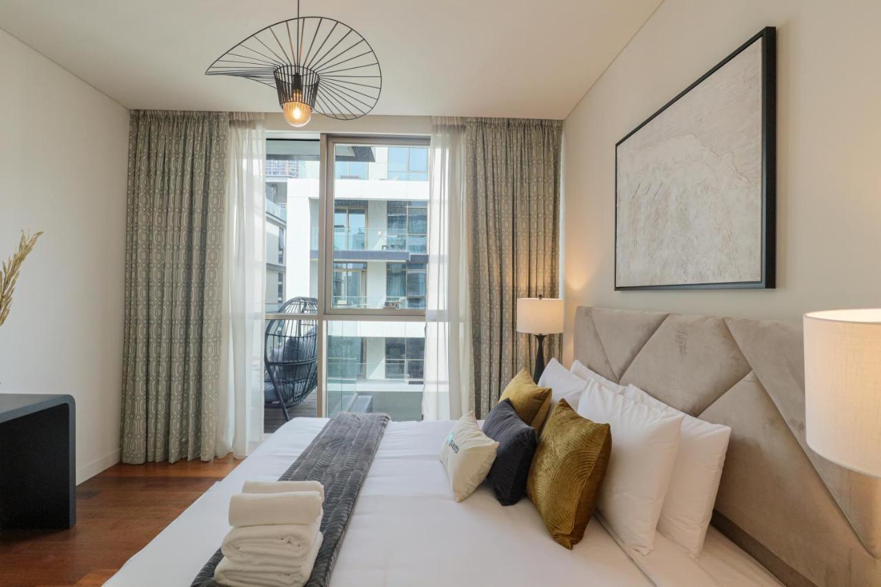 Higuests - Charming Retreat In Citywalk With Balcony And Pool Apartment